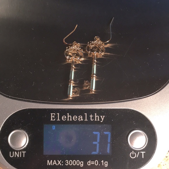 Gold tone crystal embellished blue enamel retro key pierced wire earrings - Picture 9 of 17